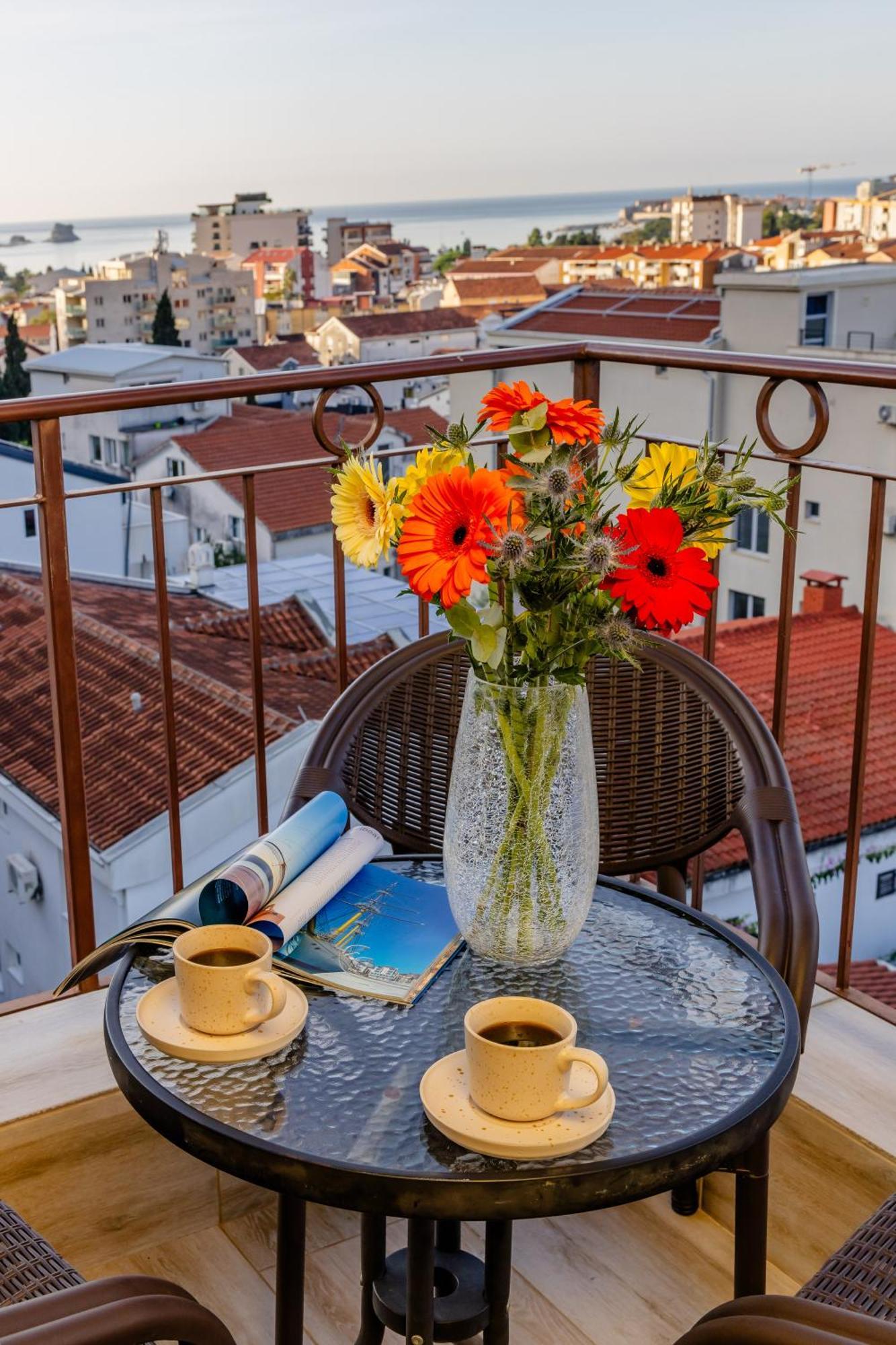Arvala Apartments Budva Eksteriør bilde