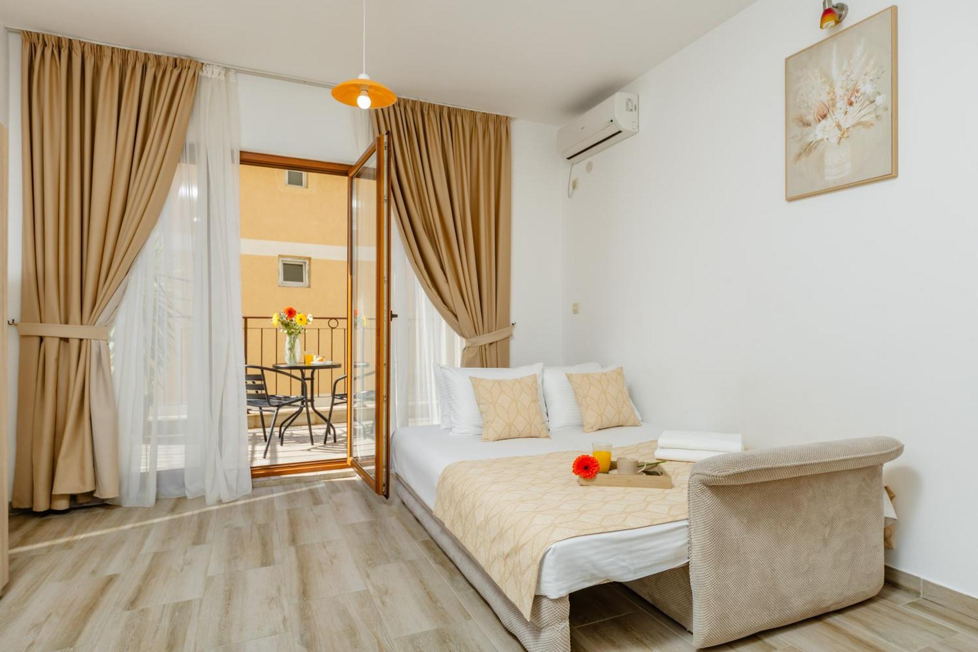 Arvala Apartments Budva Rom bilde